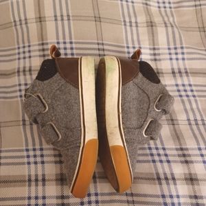 Cat & Jack wool gray shoes size 7